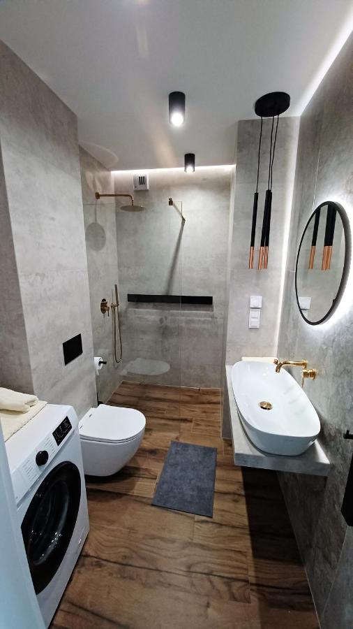 Kima Apartament Bazantow 40 كاتوفيتسه المظهر الخارجي الصورة