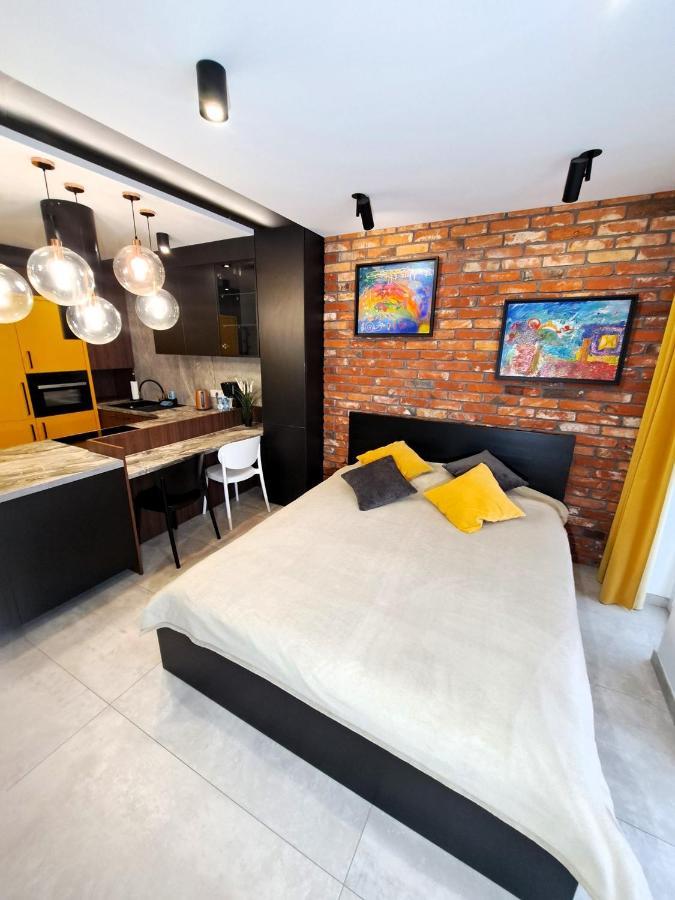 Kima Apartament Bazantow 40 كاتوفيتسه المظهر الخارجي الصورة